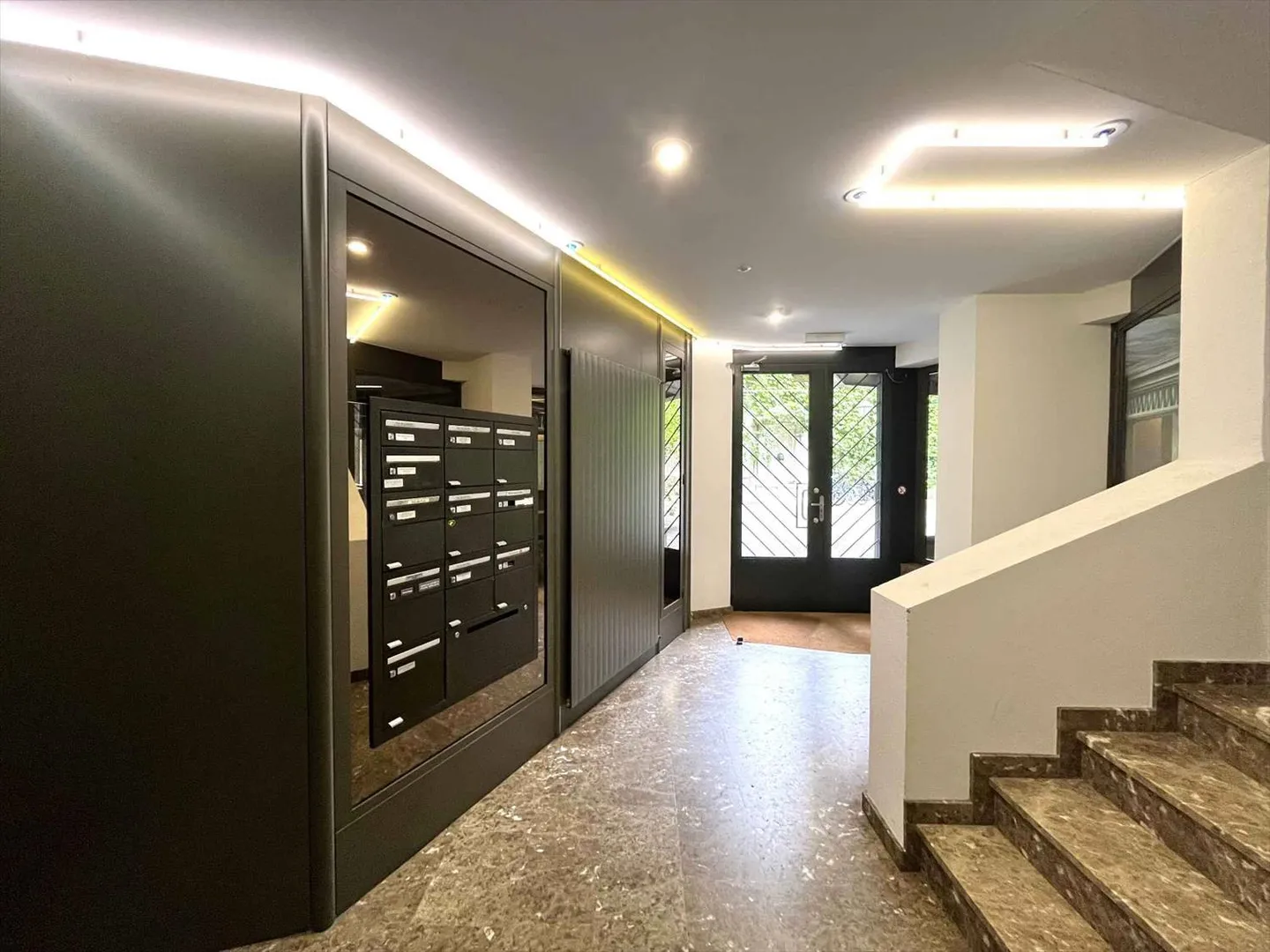 Bella superficie di uffici di 163 m² nel cuore della Città Vecchia - Foto 8 di 13