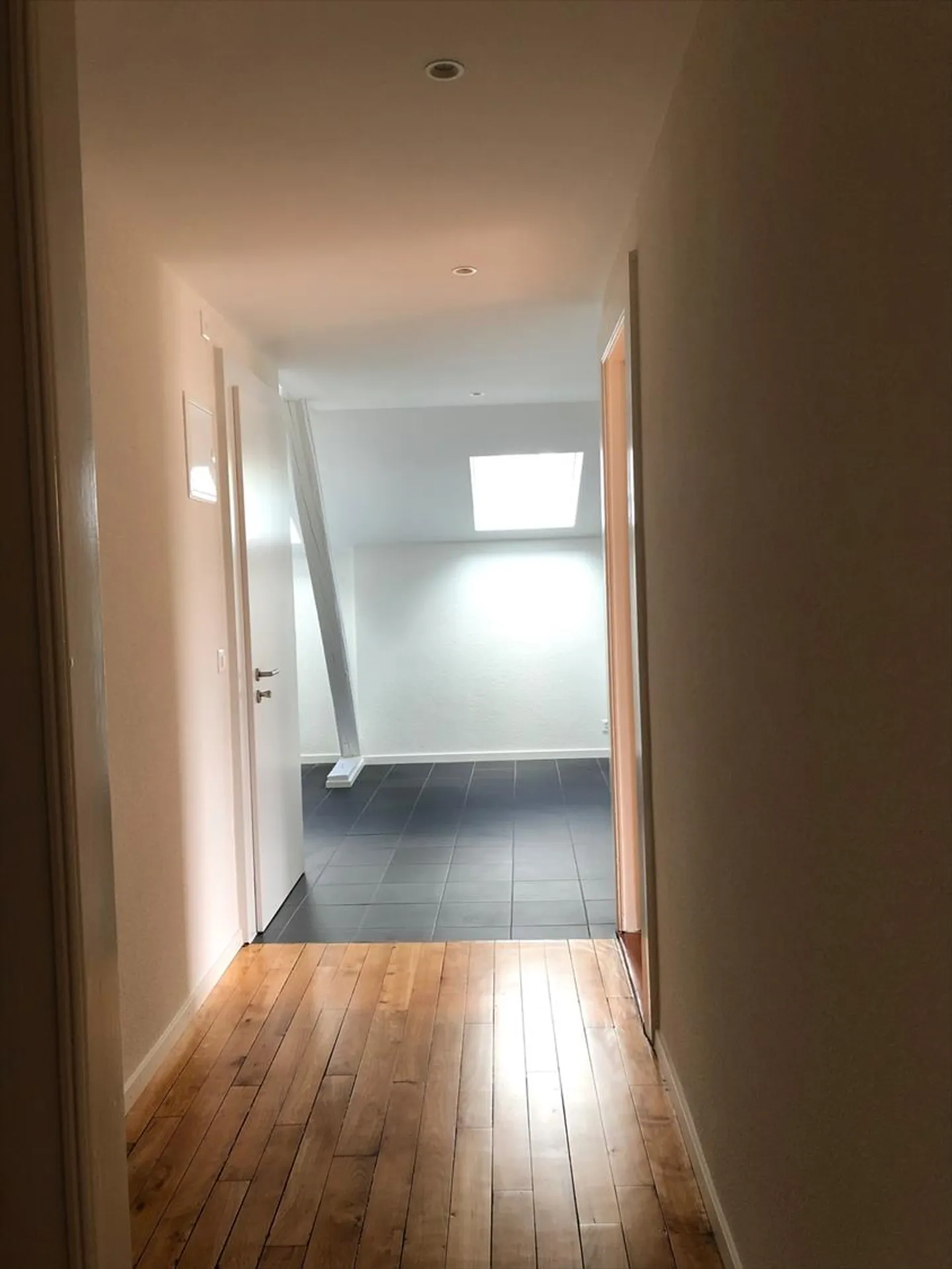 Vevey - Avenue de Corsier 11 - 3-room apartment on the 3rd floor - Photo 7 of 9