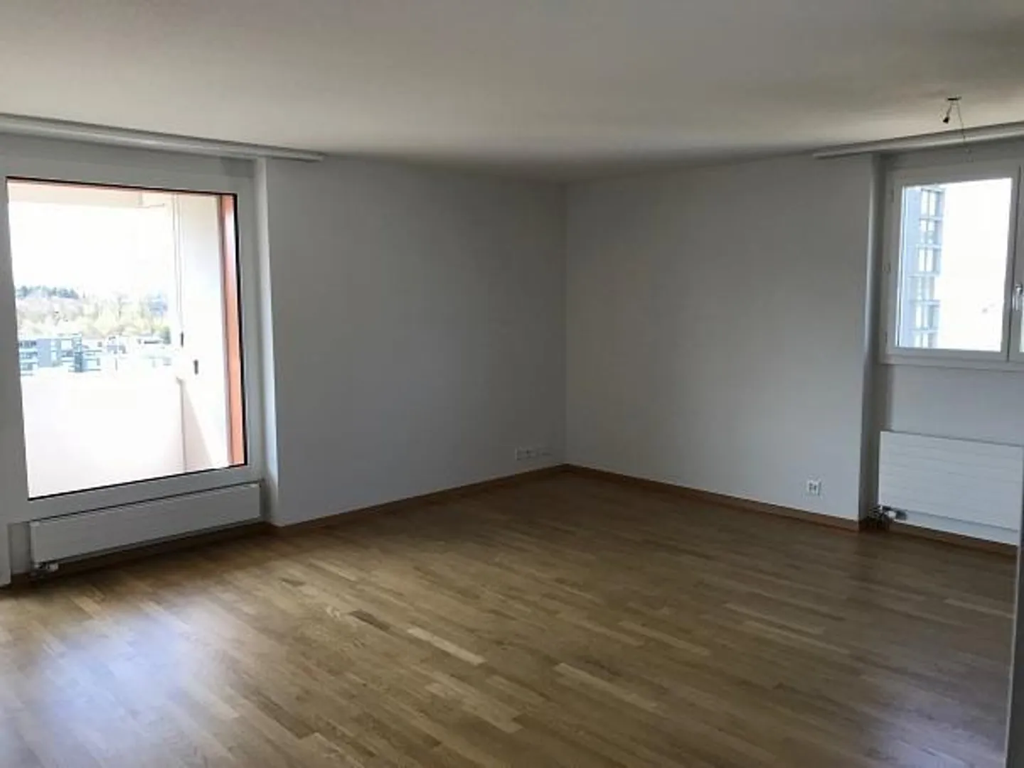Geräumige Wohnung mit Balkon - Foto 5 von 8