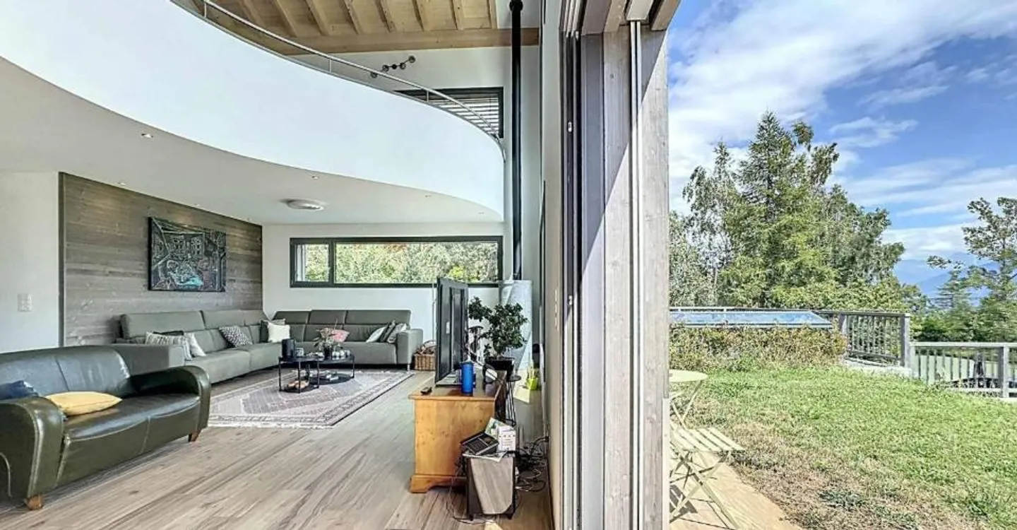 Exceptional chalet on 3 levels with indoor pool/wellness area - Photo 4 of 11