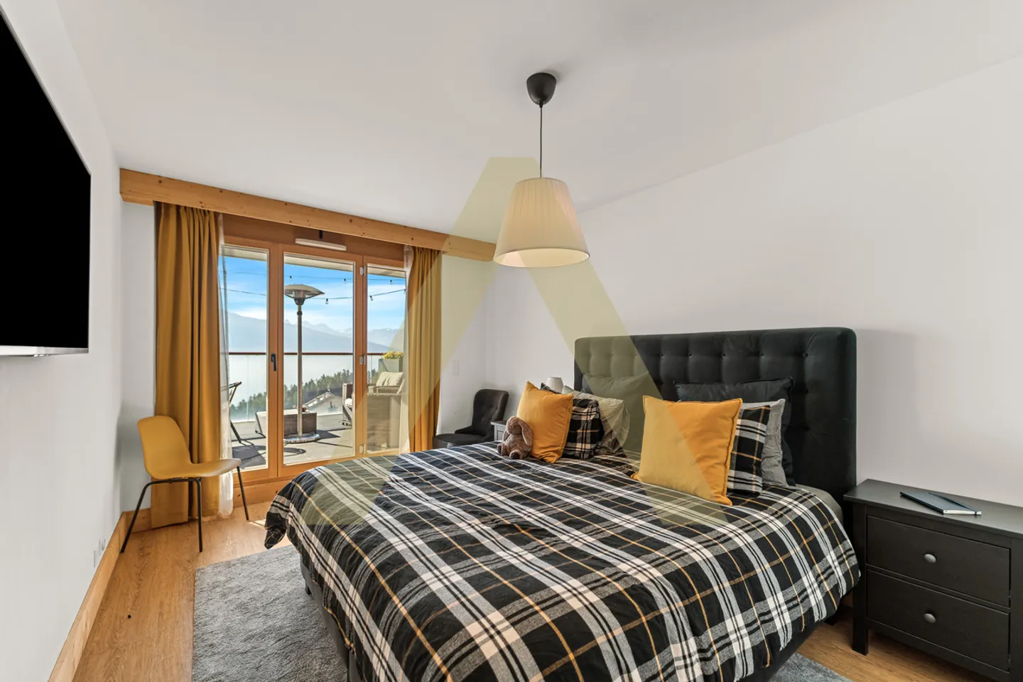 Luxuswohnung mit außergewöhnlichem Blick - Foto 5 von 8