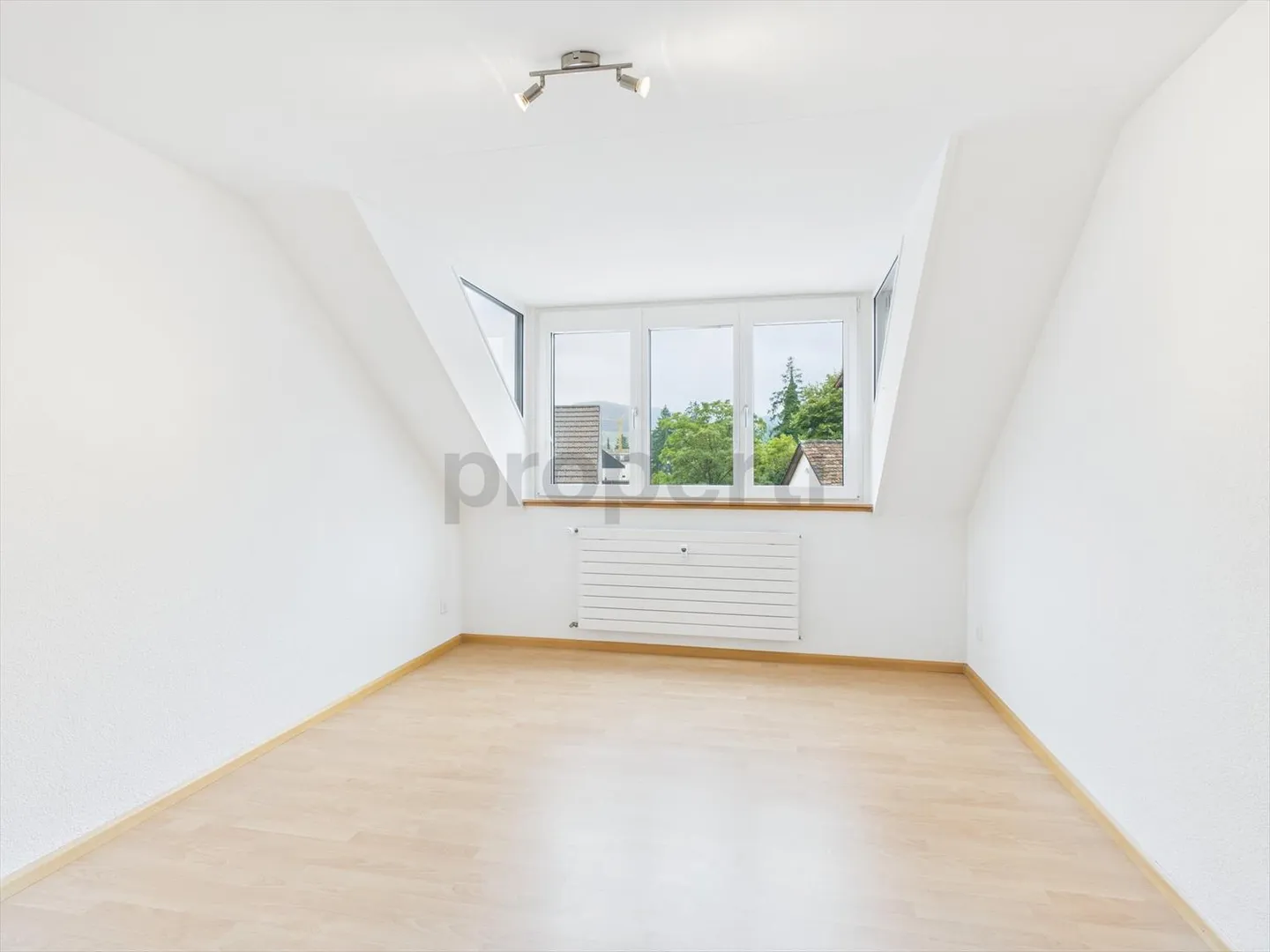 Luminoso appartamento maisonette di 4,5 stanze a Sissach - Foto 7 di 12