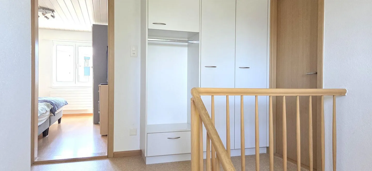 Maison individuelle bien entretenue avec grand jardin à Holziken - Photo 12 sur 28