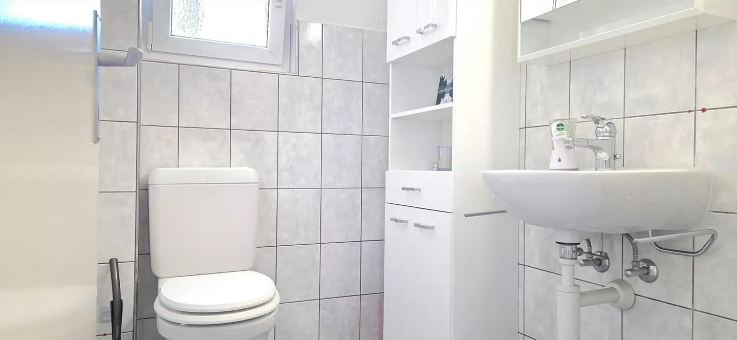 Maison individuelle bien entretenue avec grand jardin à Holziken - Photo 15 sur 28