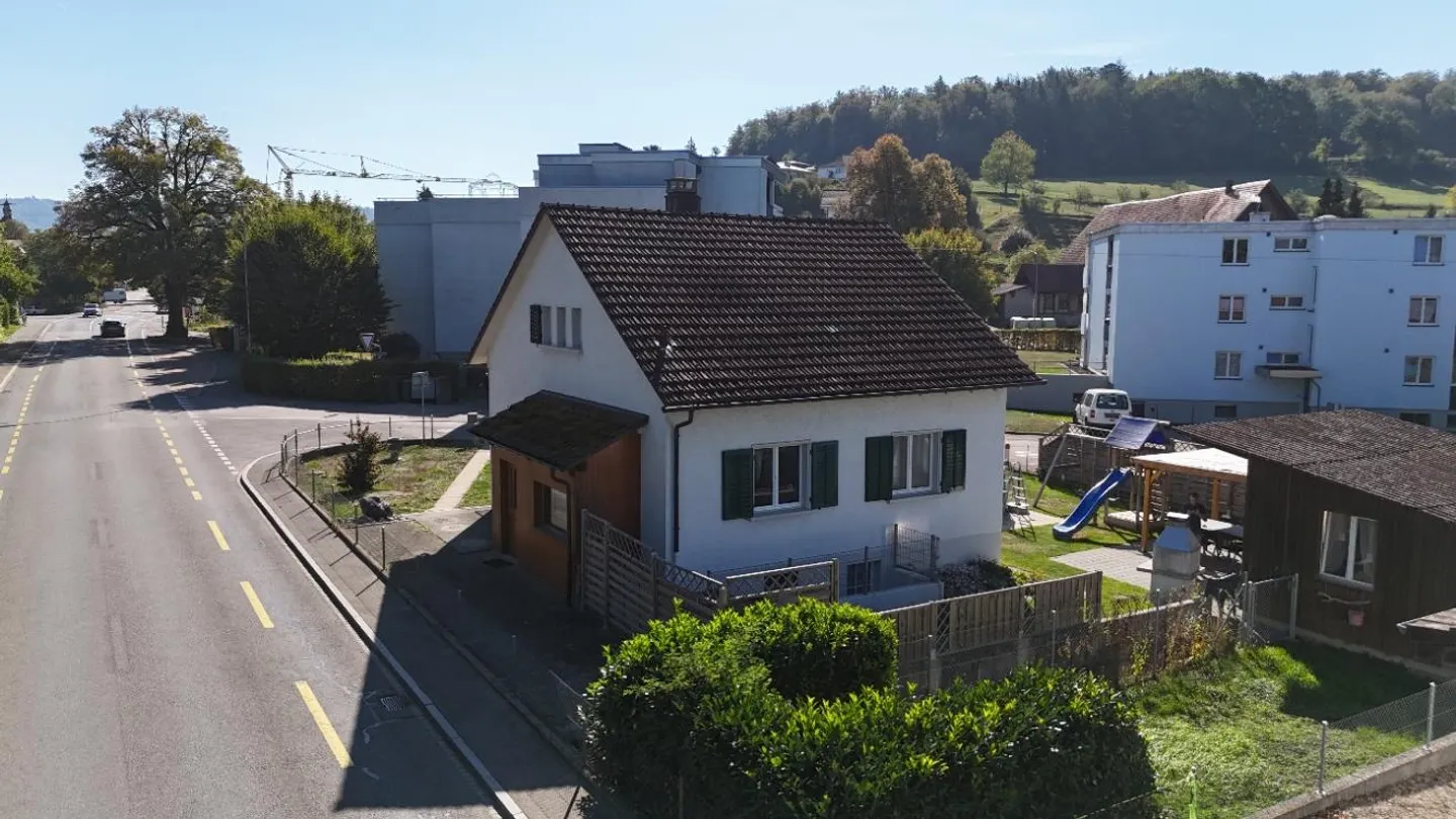 Maison individuelle bien entretenue avec grand jardin à Holziken - Photo 22 sur 28