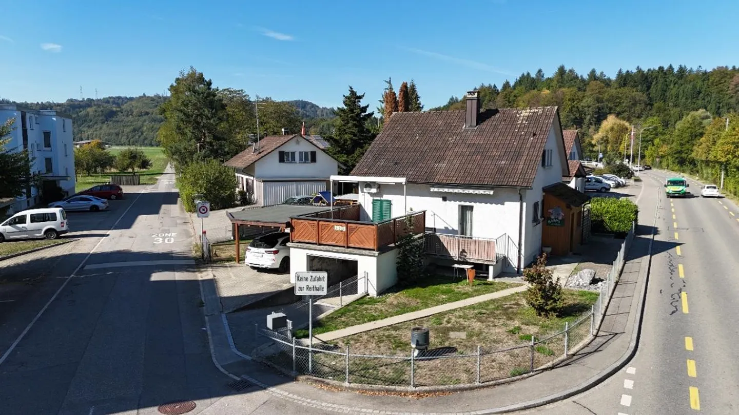Maison individuelle bien entretenue avec grand jardin à Holziken - Photo 23 sur 28