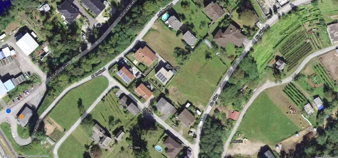 Building plot of 1353 m2 with construction project for 4 villas - Photo 10 of 12