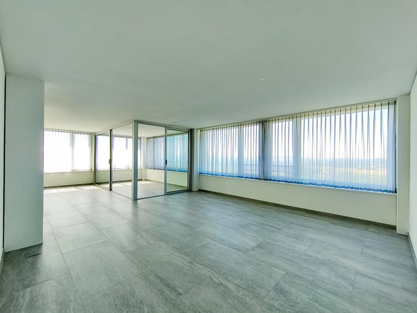 Esclusivo! Unico! 3,5 stanze! 132 m2! 23° piano! Rhyfalltower!!! - Foto 6 di 13