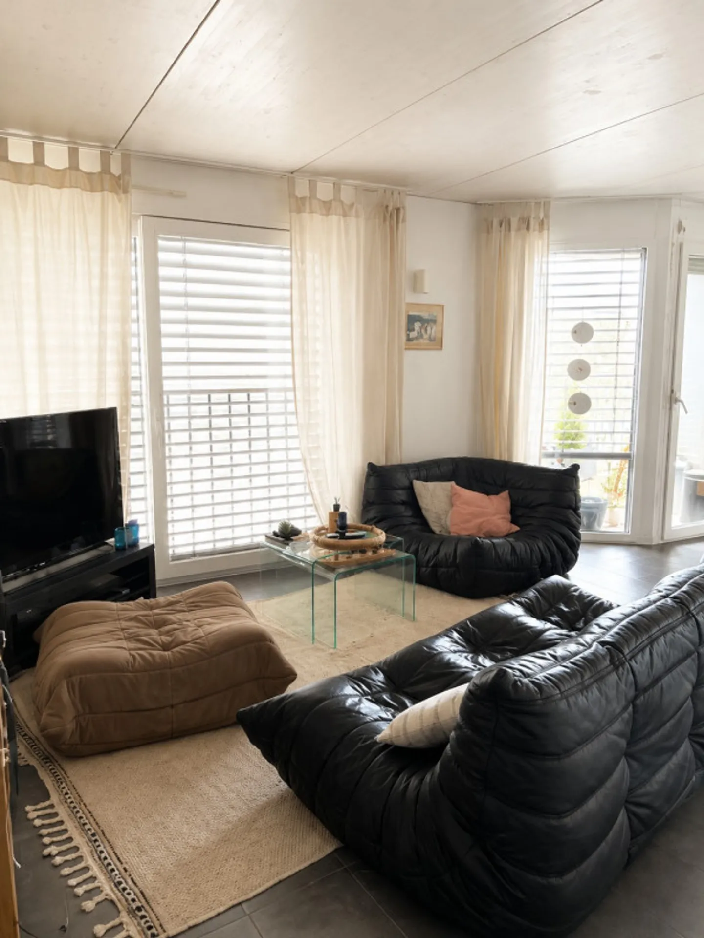 3.5 Room Apartment - Photo 1 of 4