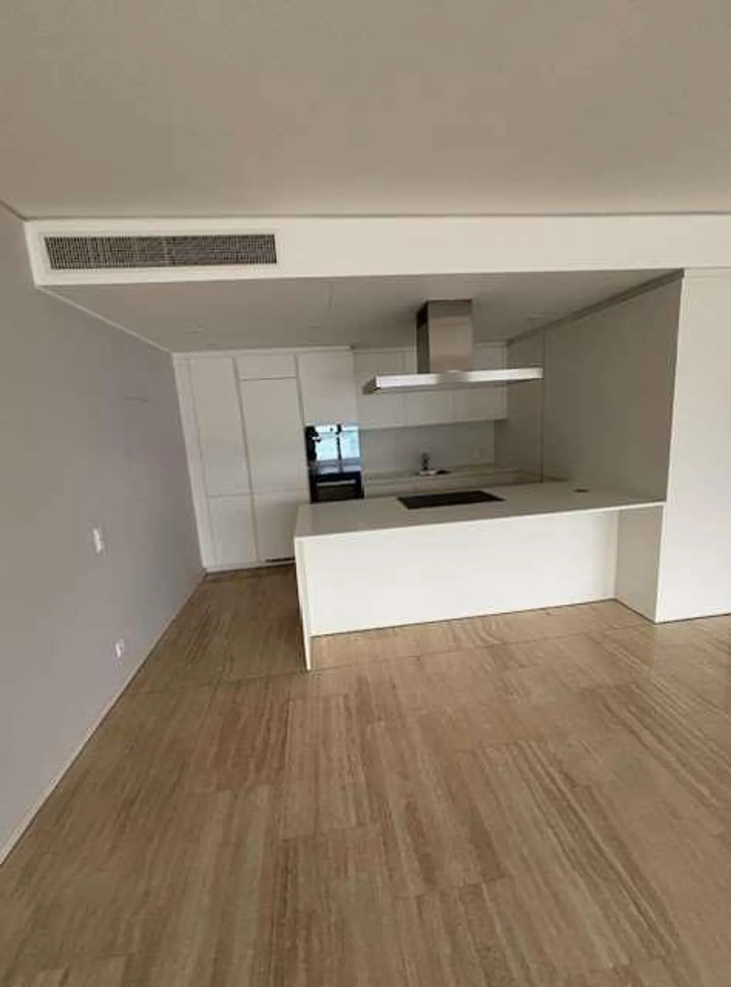 Appartement élégant de 4,5 pièces avec vue sur le lac - Photo 4 sur 13