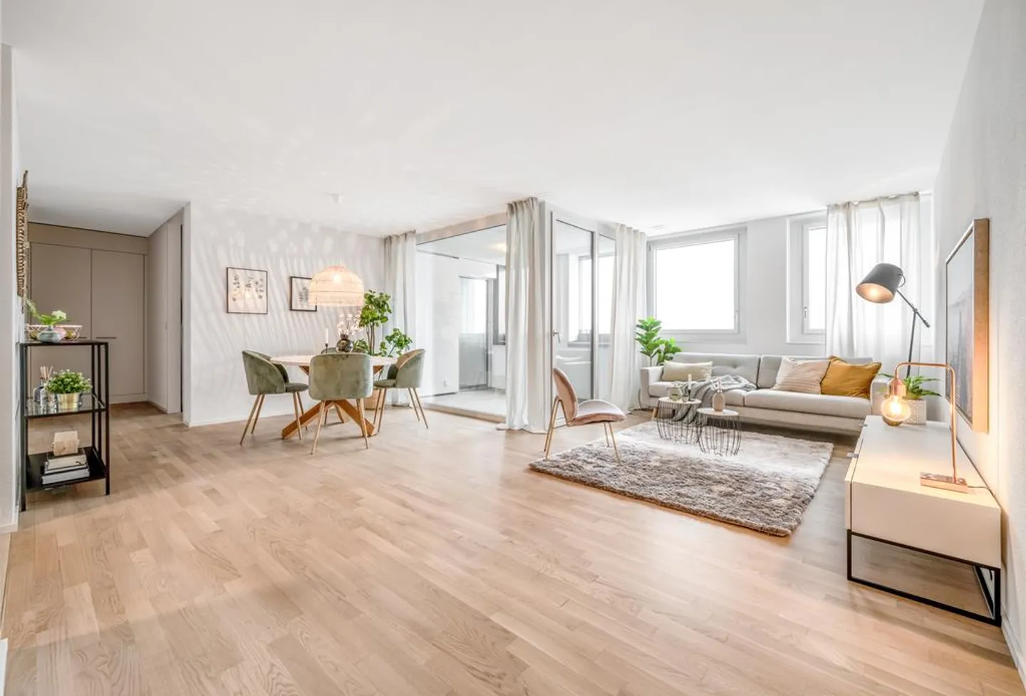 Stilvolles Wohnen über Kriens - Foto 2 von 10