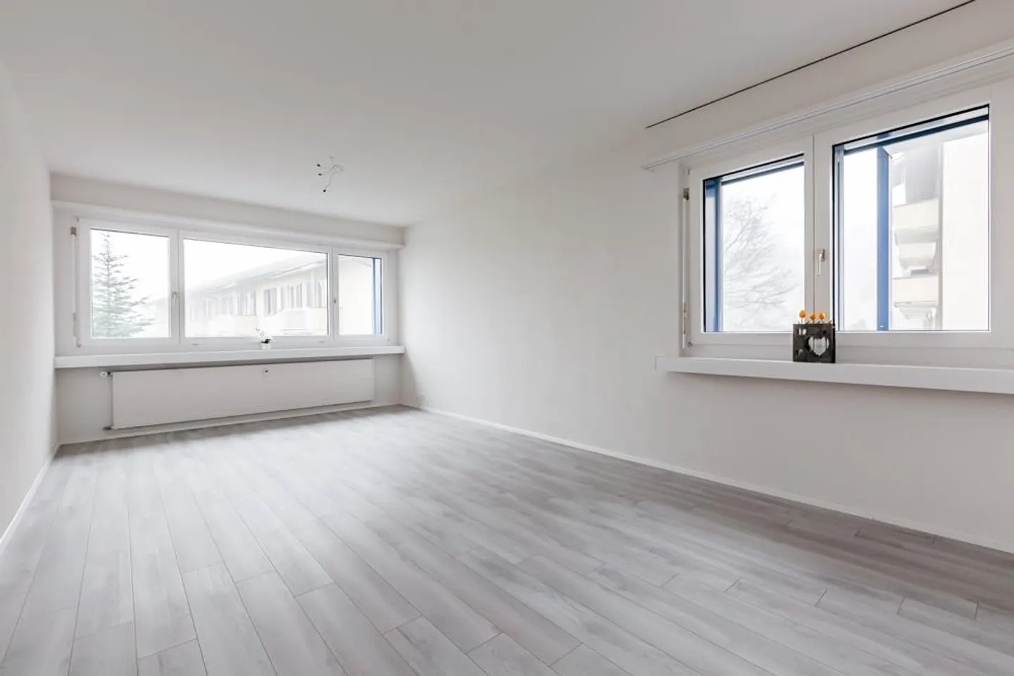 Modernes Apartment mit Balkon - Foto 4 von 9