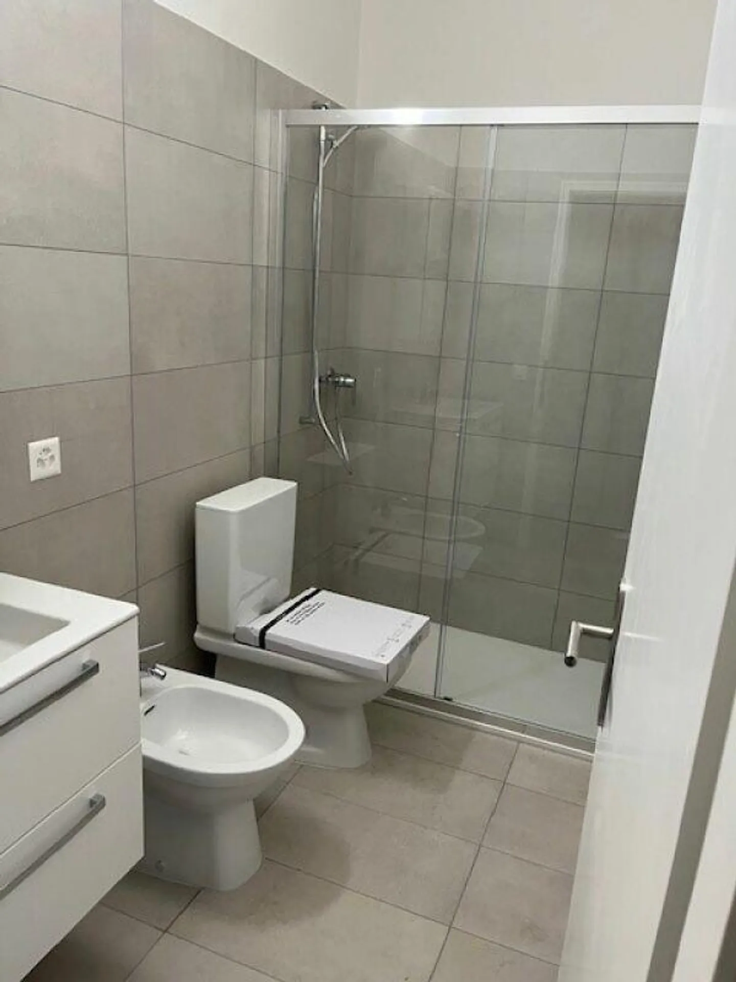 8900 Chiasso, Via G. Guisan 19, apartment no. 1906 - Photo 8 of 8