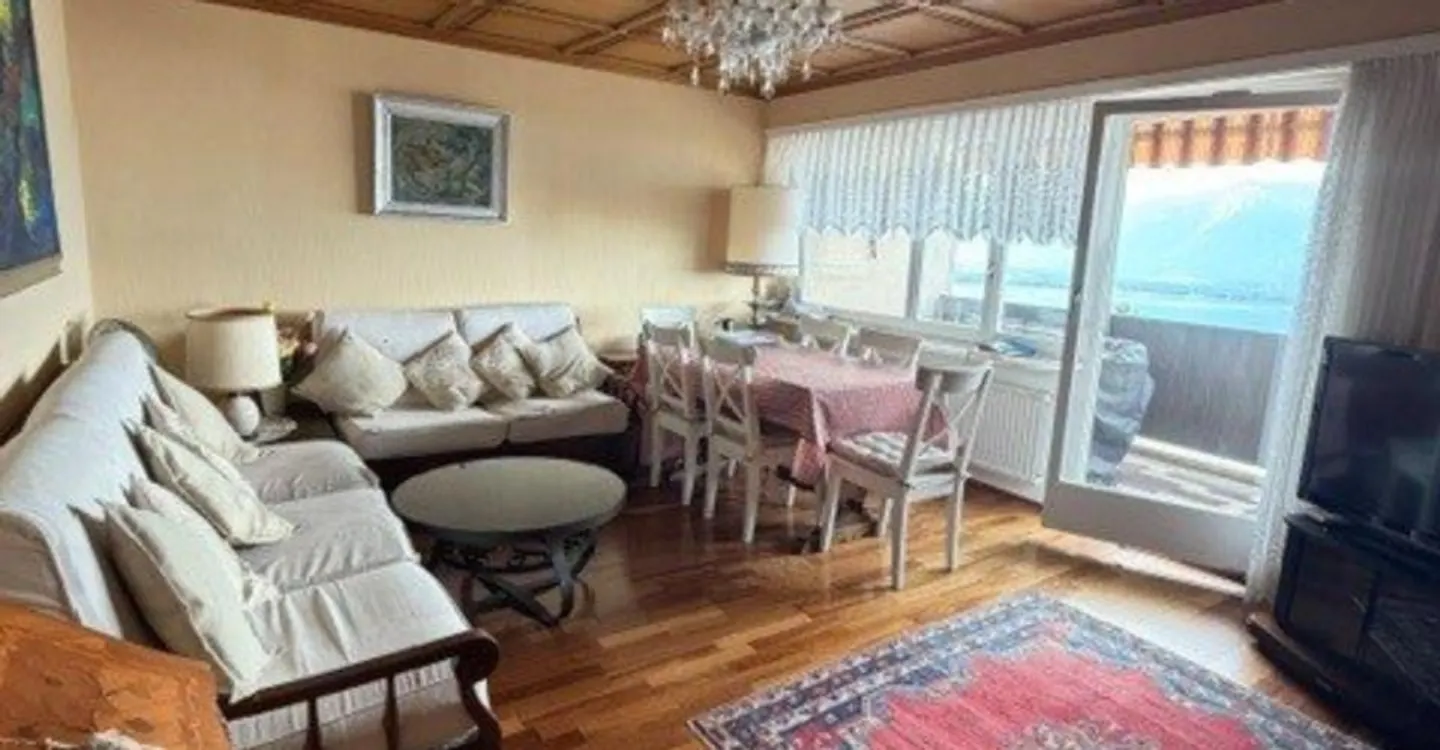 4.5-room apartment on the 4th floor - Photo 3 of 9