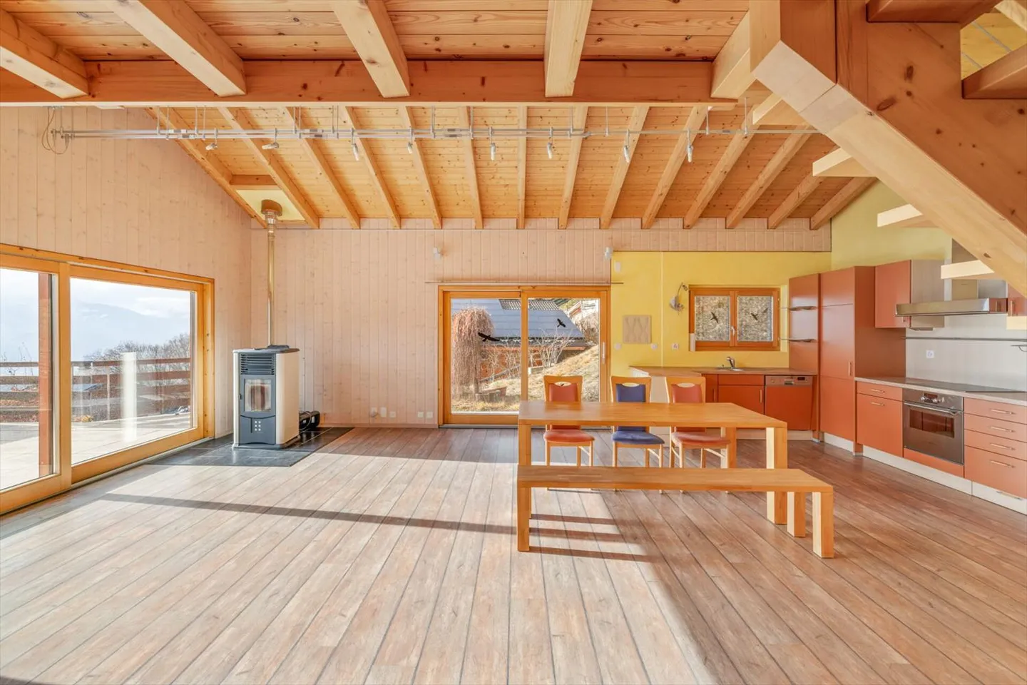 Magnifico chalet in una zona tranquilla con vista spettacolare - Foto 4 di 13