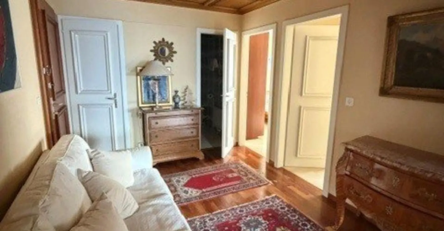 4.5-room apartment on the 4th floor - Photo 7 of 9