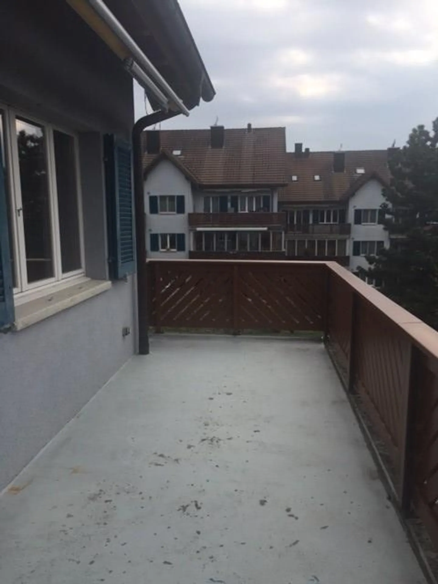 Charmante, spacieuse maisonette de 5 1/2 pièces - Photo 3 sur 13