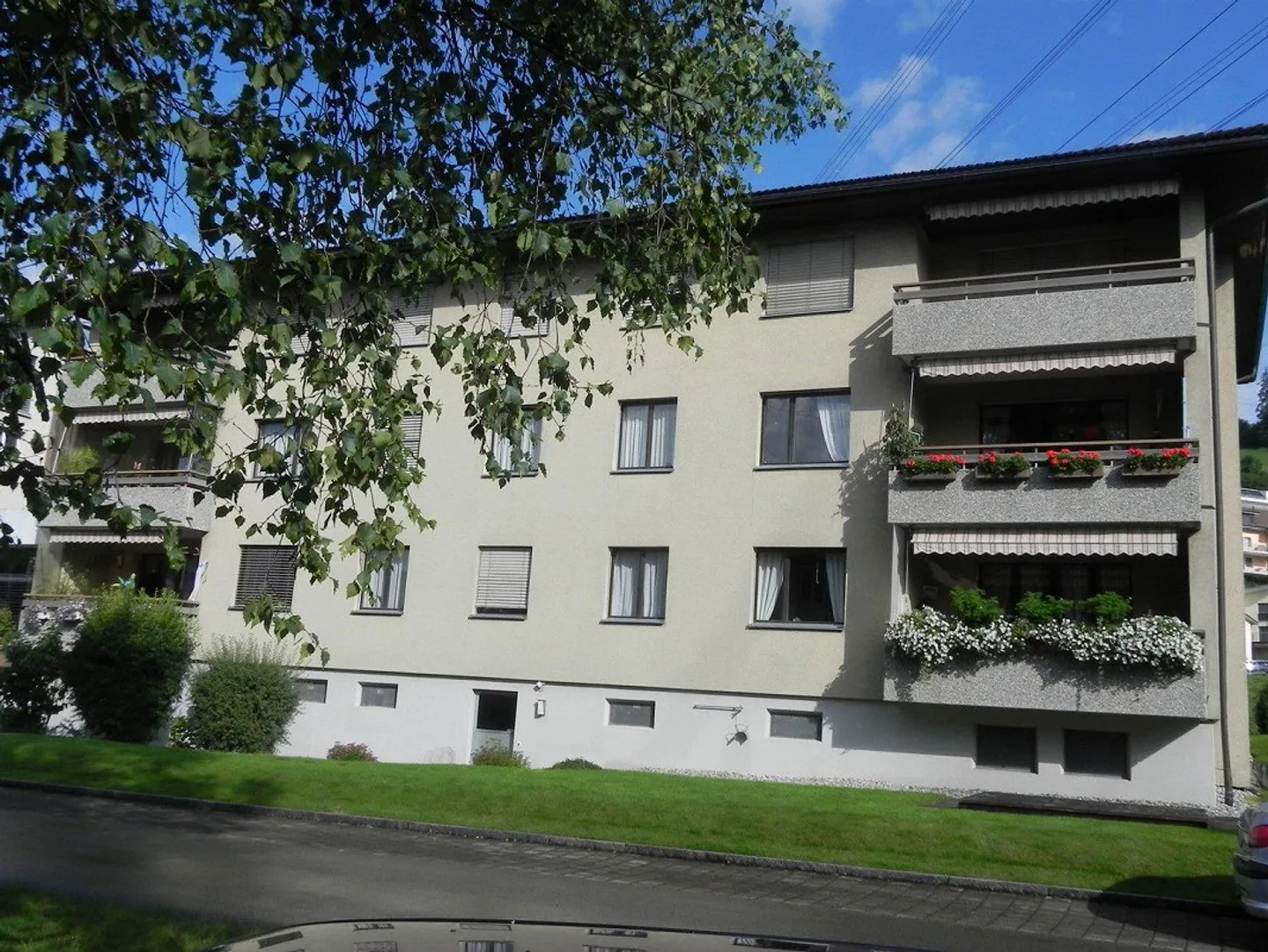 Geräumige Wohnung in Schmerikon - Foto 1 von 9