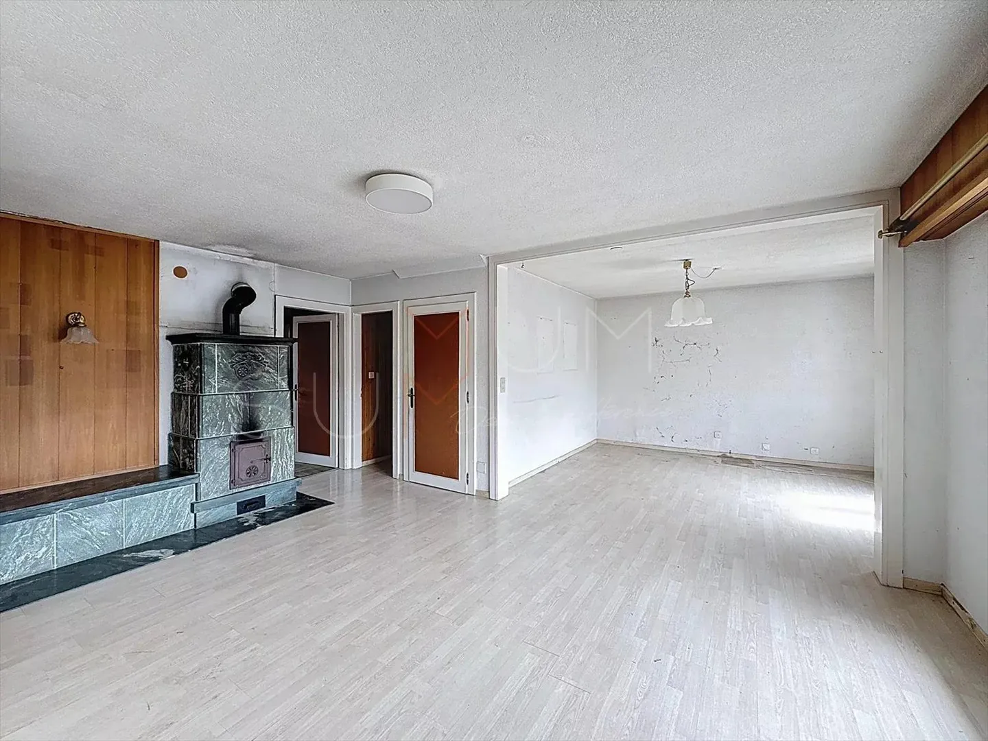 Family house with garden and great renovation potential - Photo 7 of 13