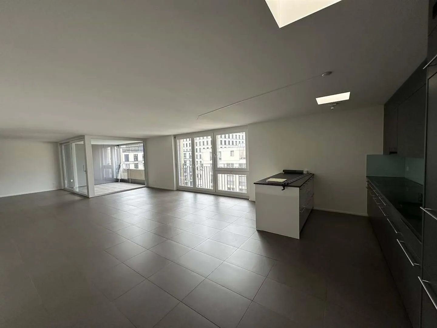 Grosszügige 4.5-Zimmerwohnung - Foto 3 von 9
