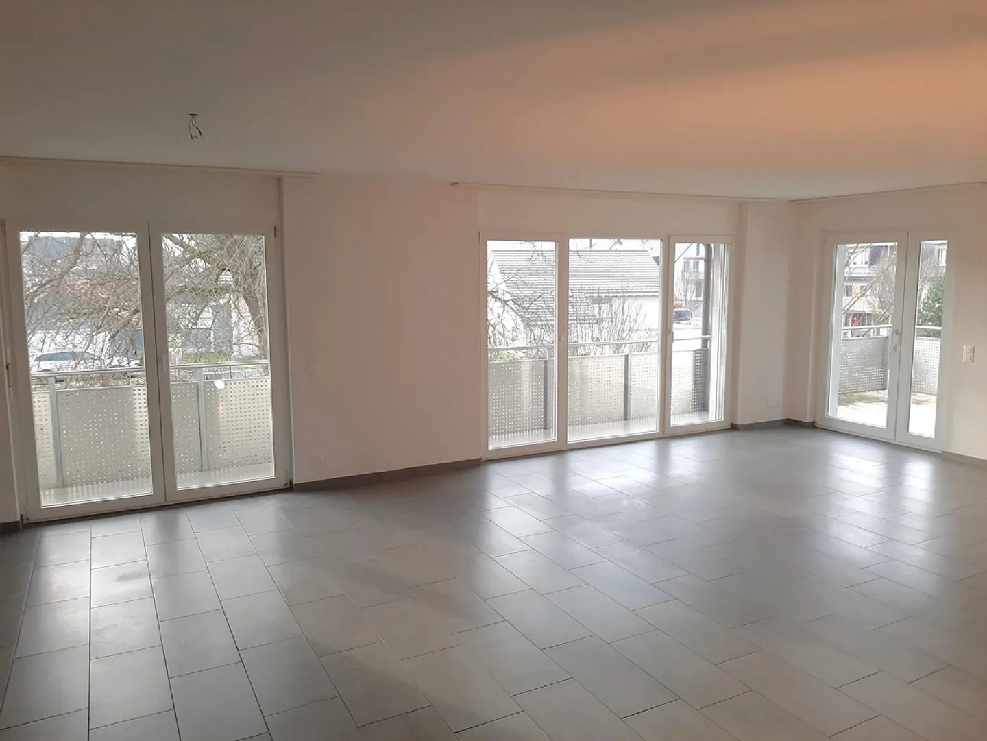 Familienfreundliche 5.5-ZWG im schönen Ramsen! - Foto 6 von 10