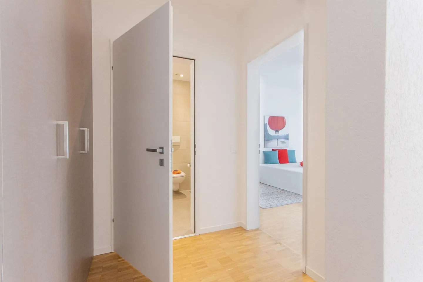 Appartamento moderno con vista lago - Foto 7 di 8