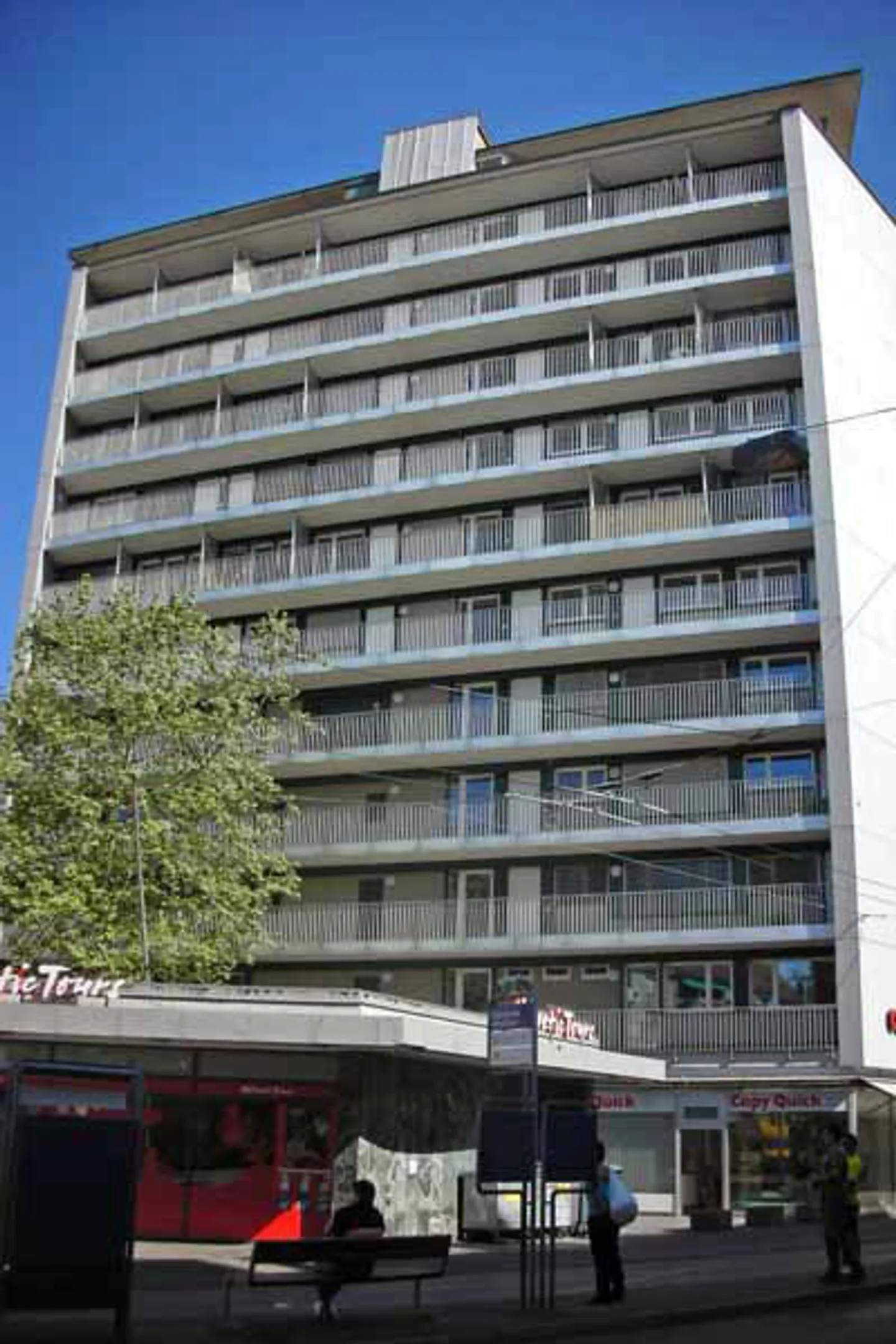Parkplatz an der Birmensdorferstrasse - Foto 1 von 2