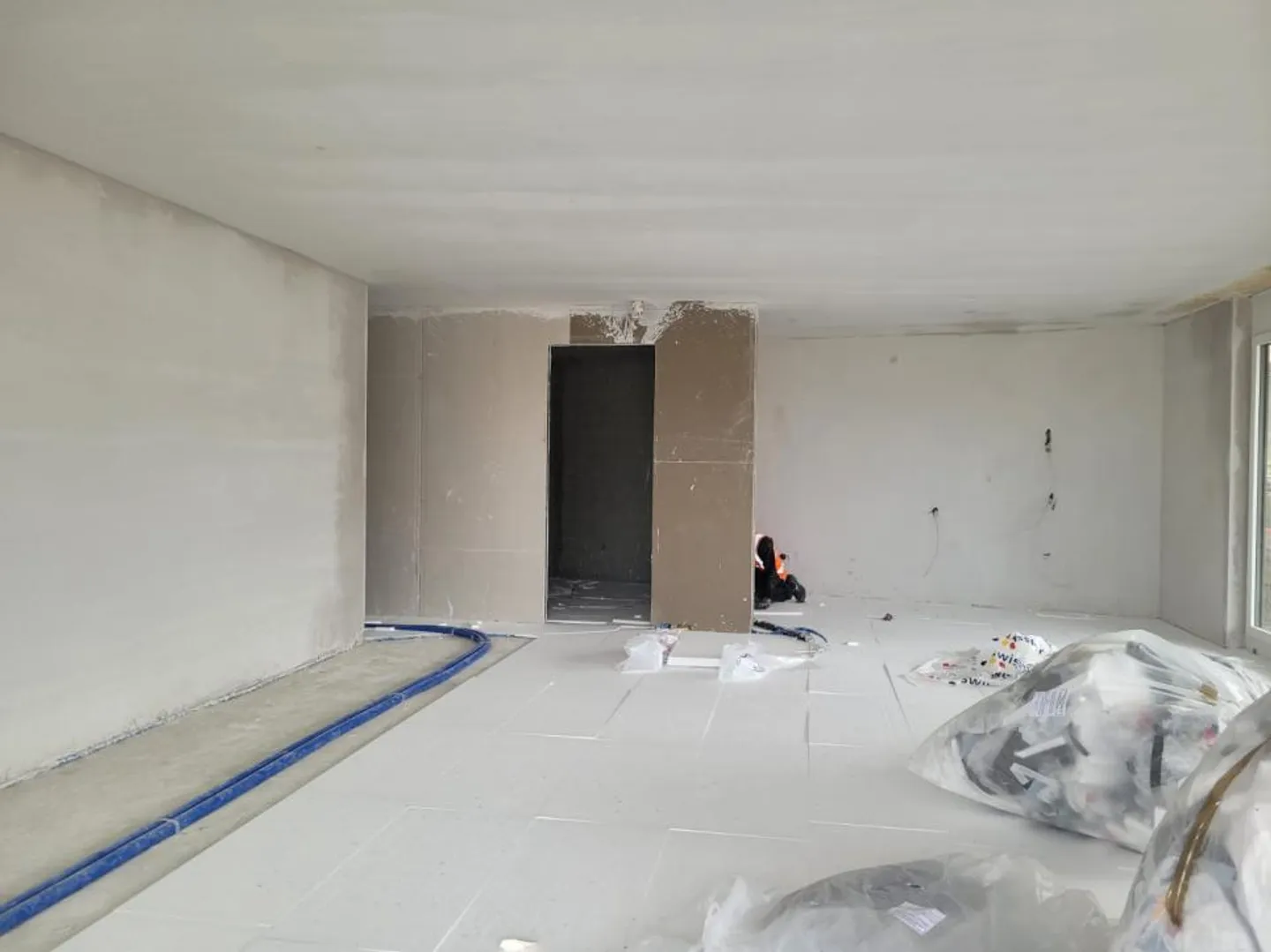 3.5 Room Apartment - Photo 3 of 13