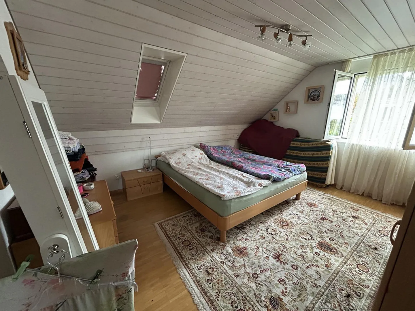 Spacious Single-Family Home with Garden in a Quiet Location - Photo 5 of 13