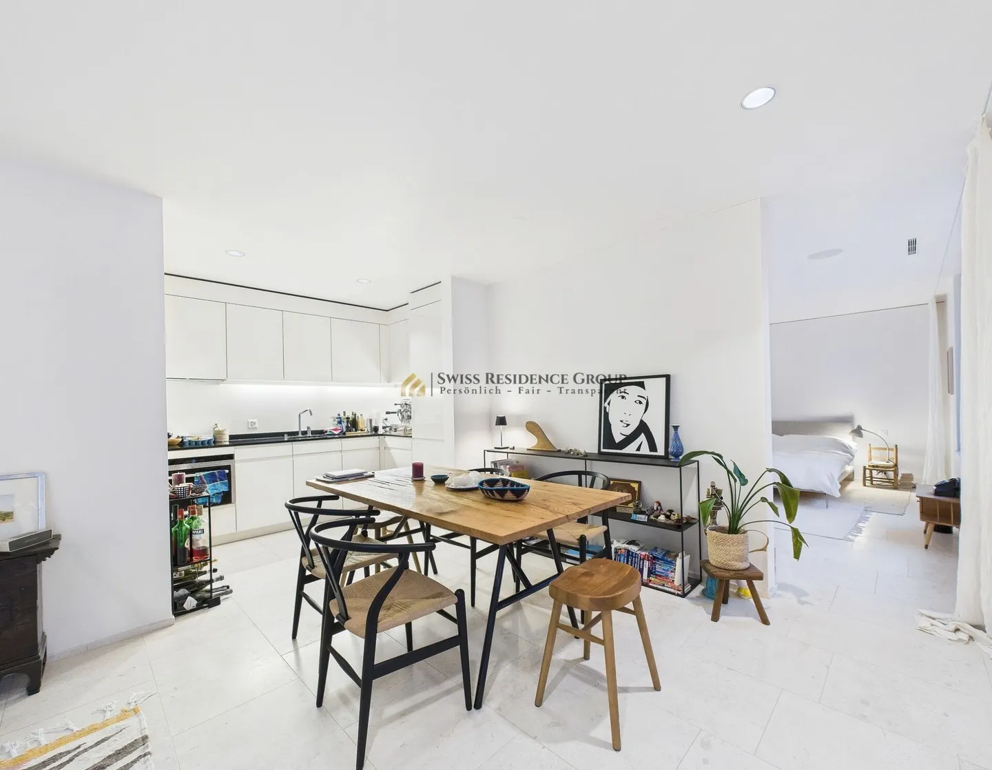 Bright, modern oasis of well-being in Zurich Seefeld - Photo 3 of 10