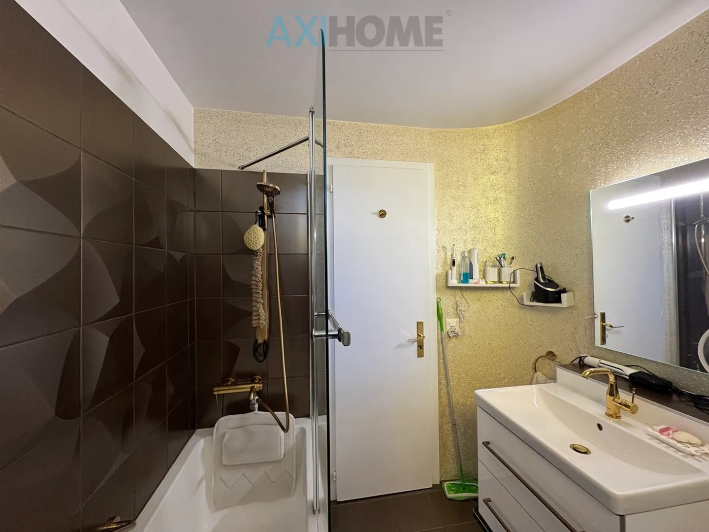 Esclusivo, a soli due passi dal lago con vista straordinaria - Foto 13 di 13