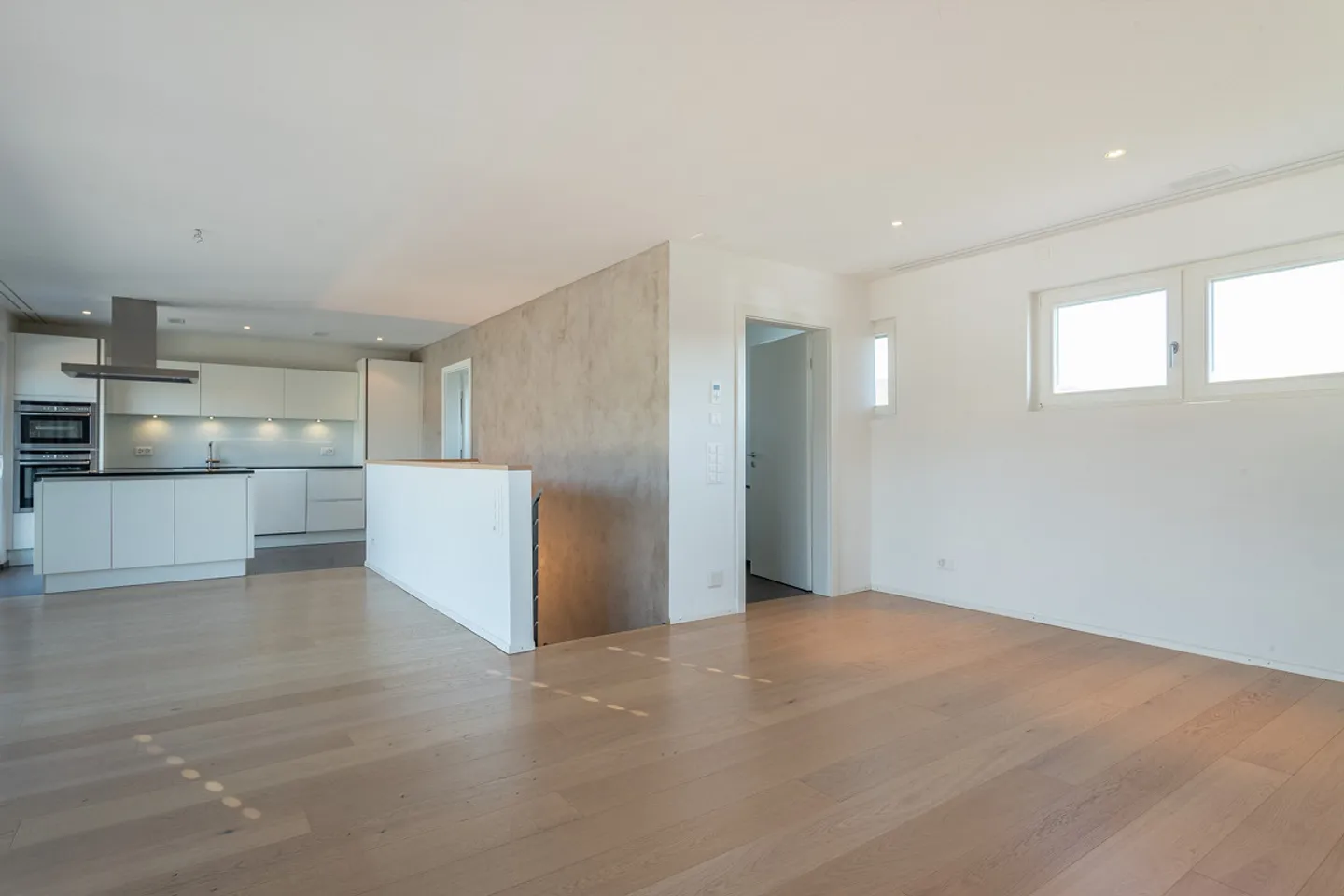 Appartamento duplex da 5,5 stanze da sogno con comfort abitativo lussuoso - Foto 2 di 12