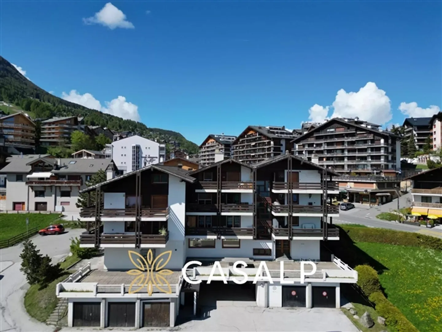 Spacious, authentic and cozy studio apartment in Nendaz - Photo 16 of 16