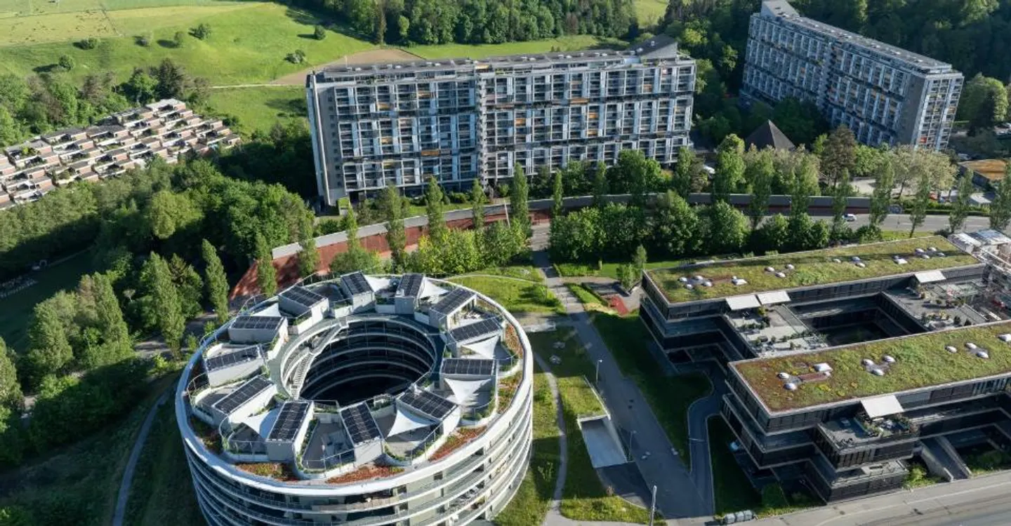 Living with comfort and ideal connection at Tinguelyweg 1 in Bern - Photo 1 of 5