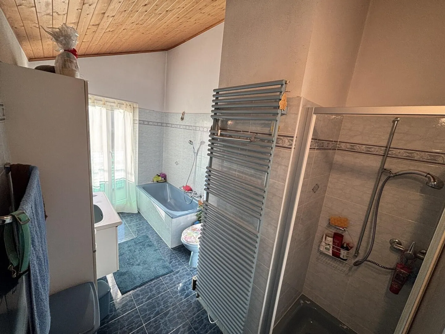 casa di 5 1/2 locali nel nucleo con orto - Foto 5 di 13