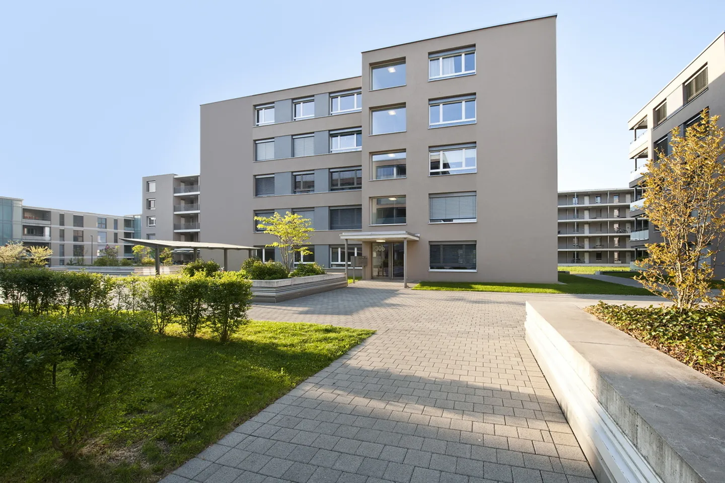 Moderne 3.5-Zimmer Wohnung - Foto 1 von 7
