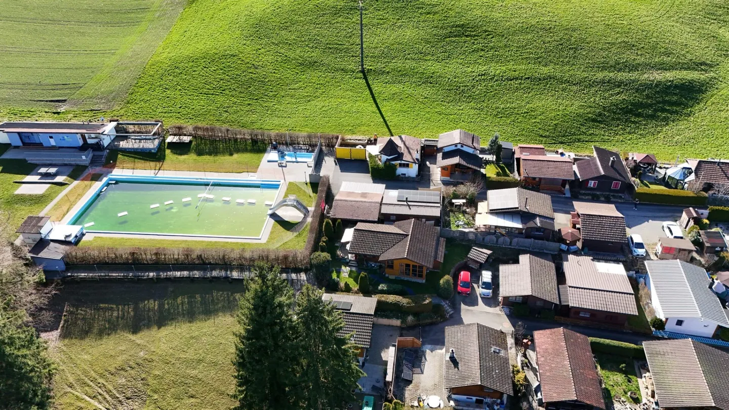 À vendre : Chalet douillet dans la verdure - Photo 9 sur 11