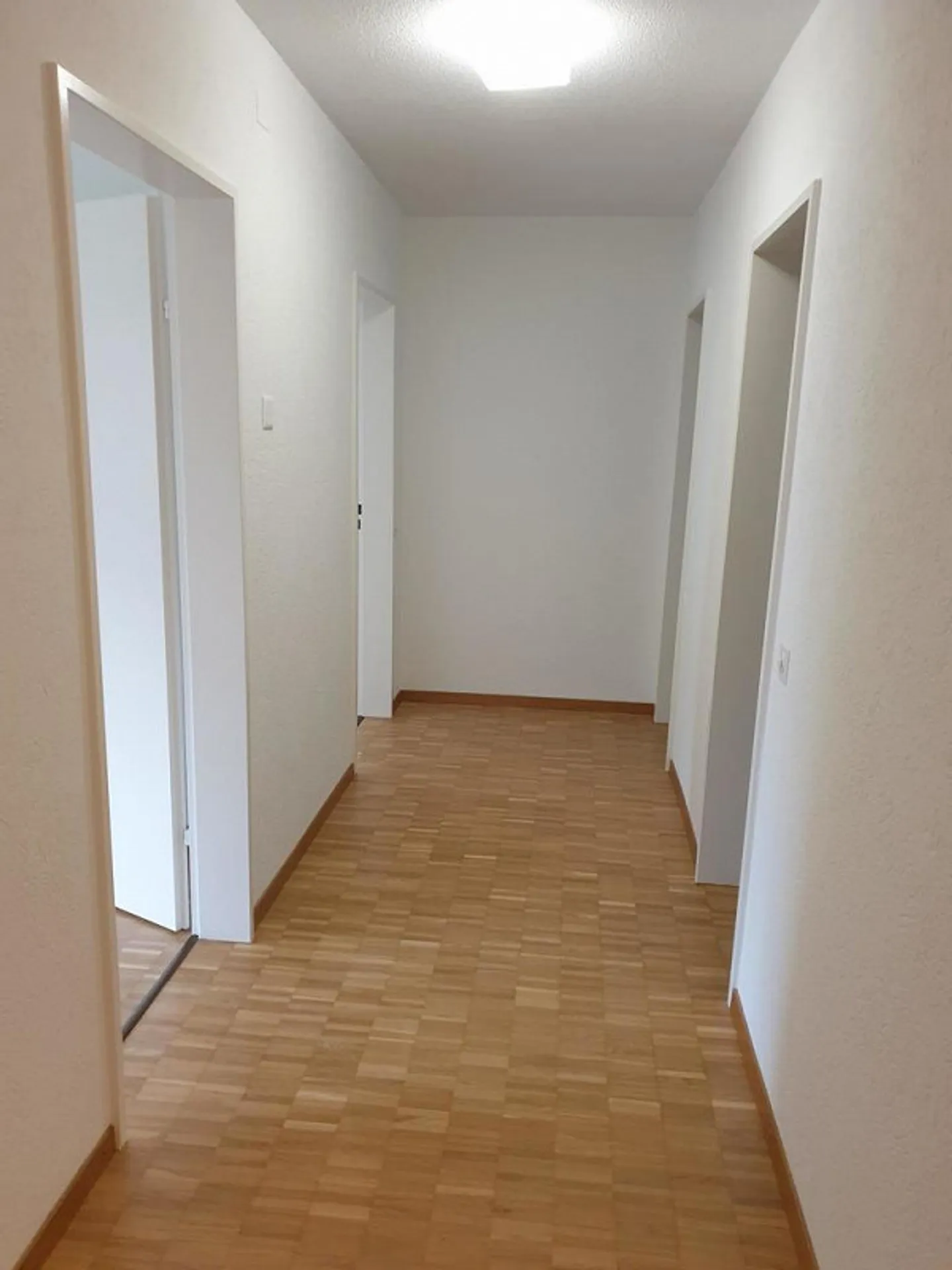 Appartamento 4 locali accogliente a Oftringen - Foto 3 di 5