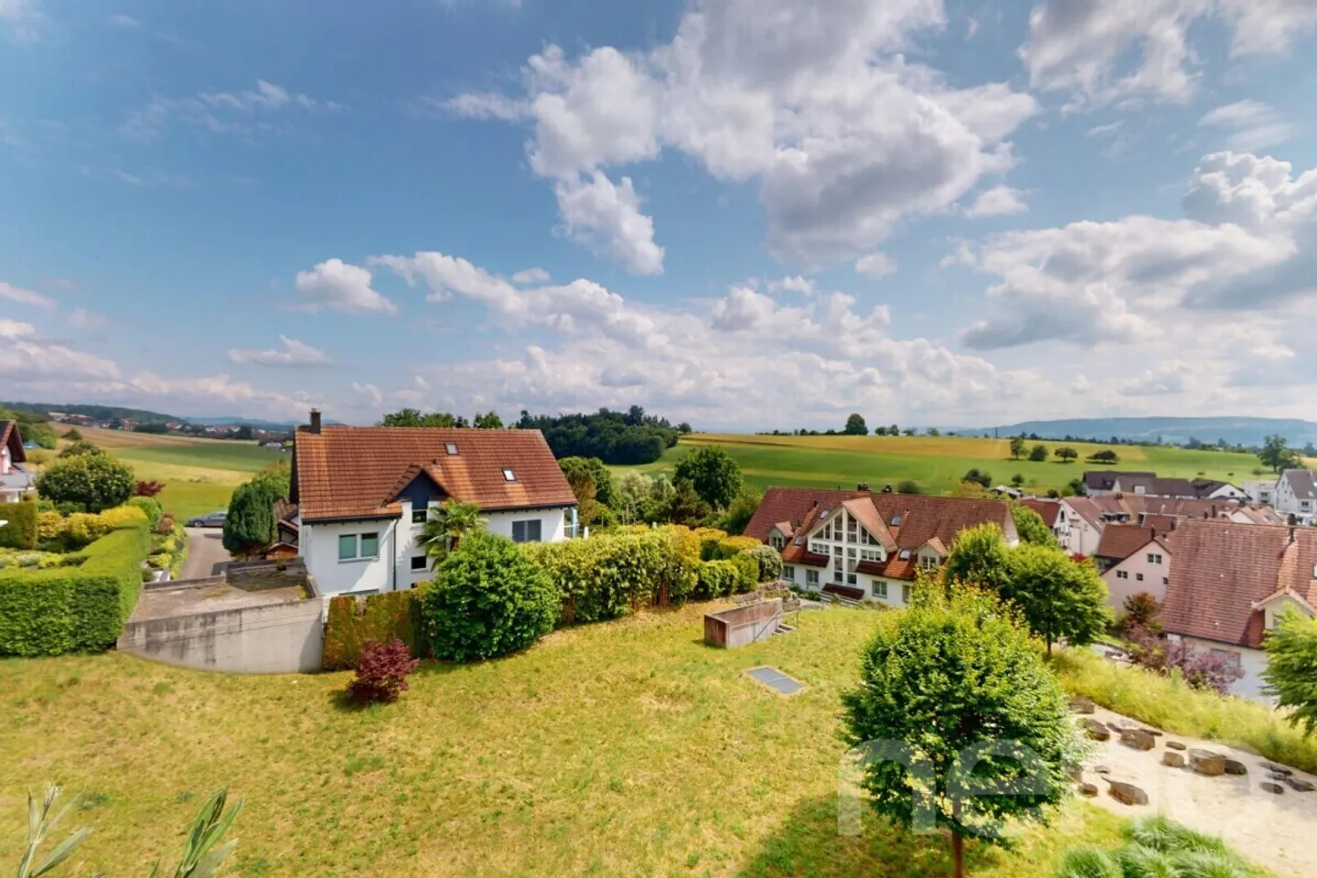 Aussergewöhnliche Wohnung mit gehobenem Wohnambiente - Foto 8 von 13
