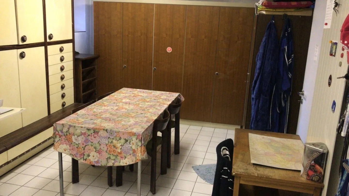 casa di 5 1/2 locali nel nucleo con orto - Foto 13 di 13