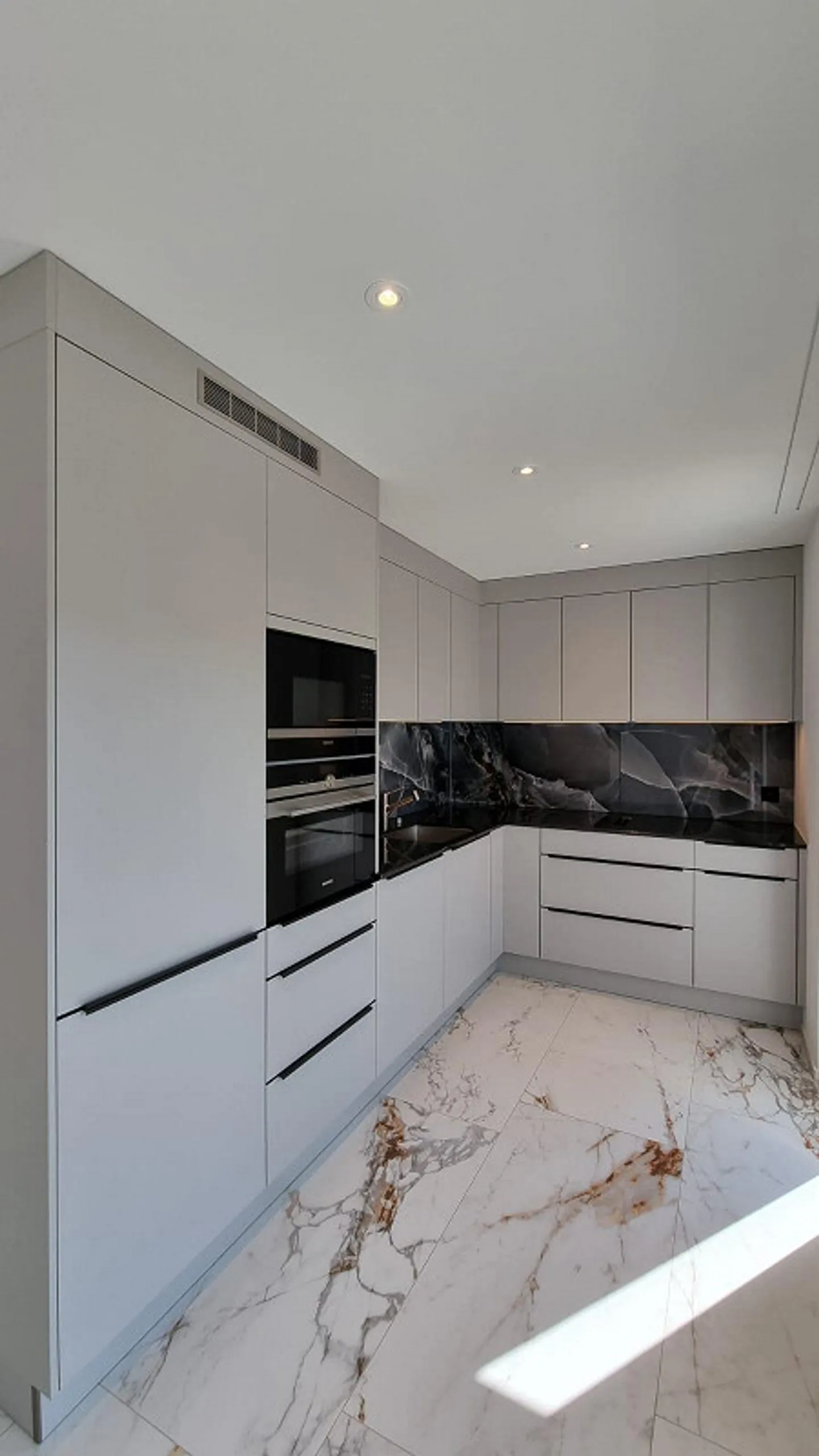 Appartamento moderno di 3,5 stanze - Foto 8 di 12