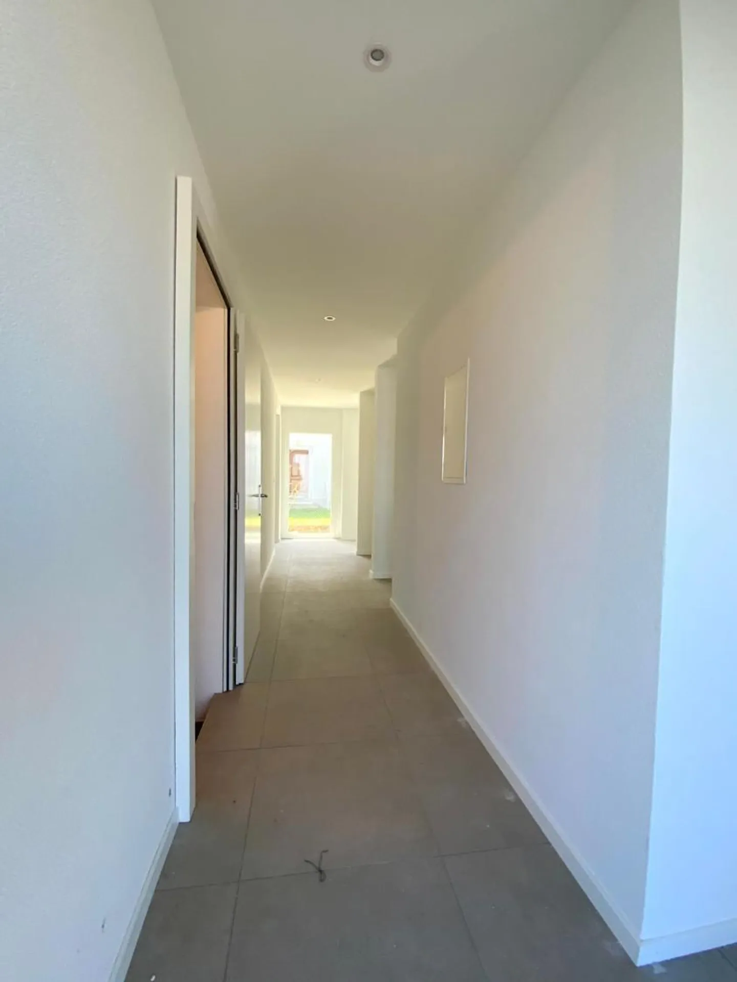 Duplex with exclusive garden! - Photo 5 of 13