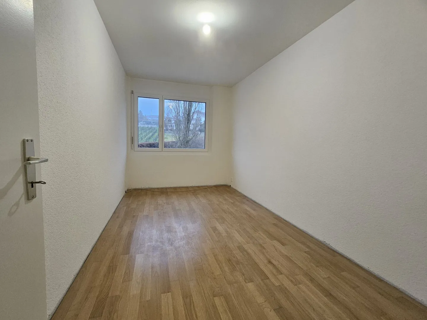 Appartement Rénové avec Vue Lac - Photo 8 sur 11