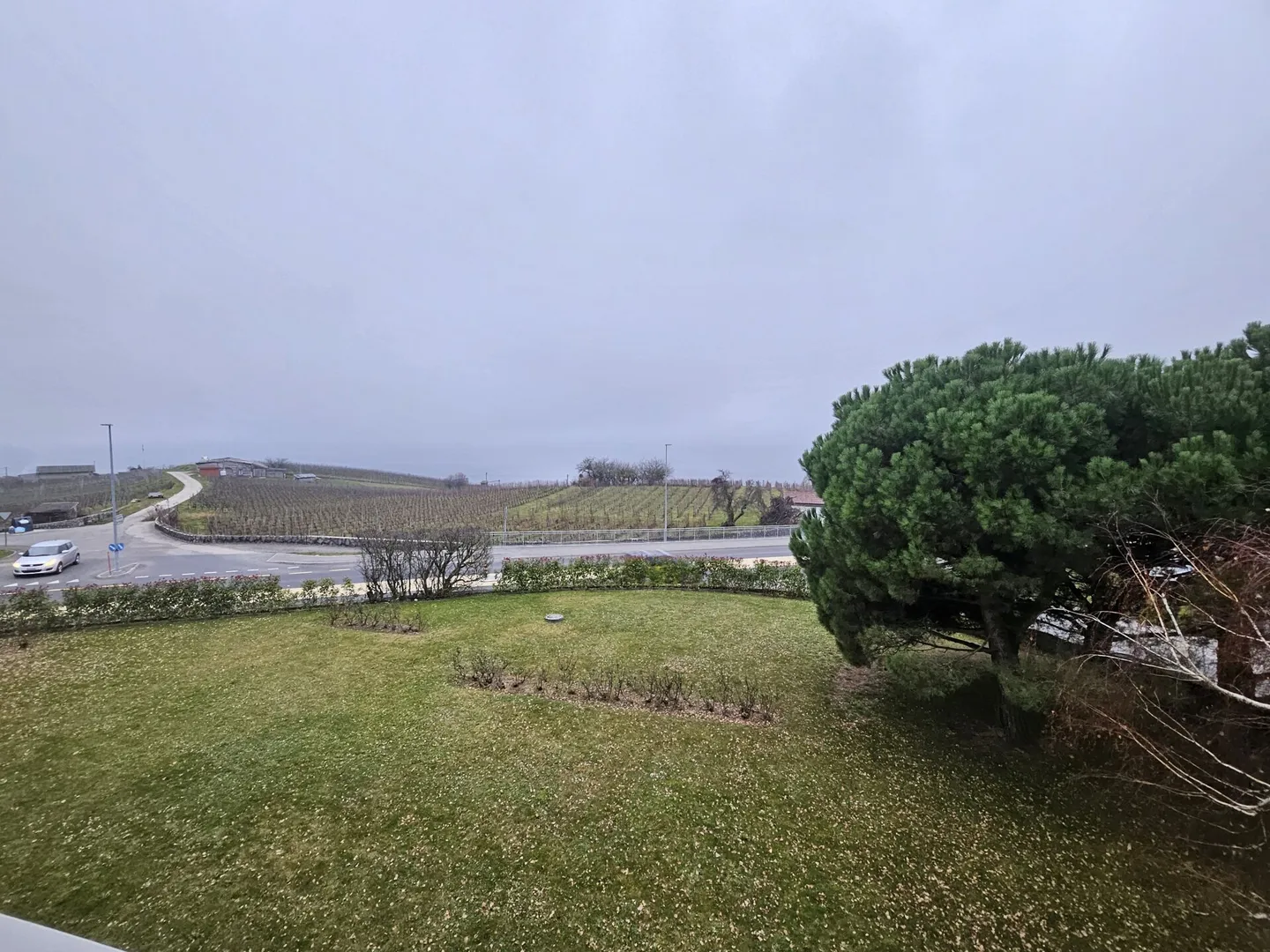 Appartement Rénové avec Vue Lac - Photo 9 sur 11