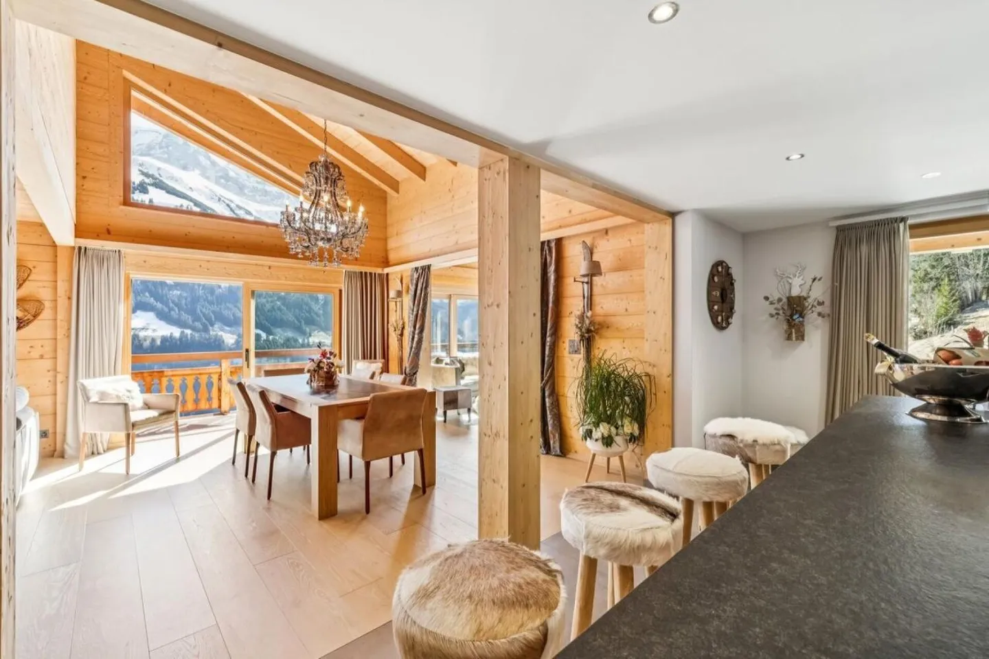 Chalet à Champéry - Photo 2 sur 13