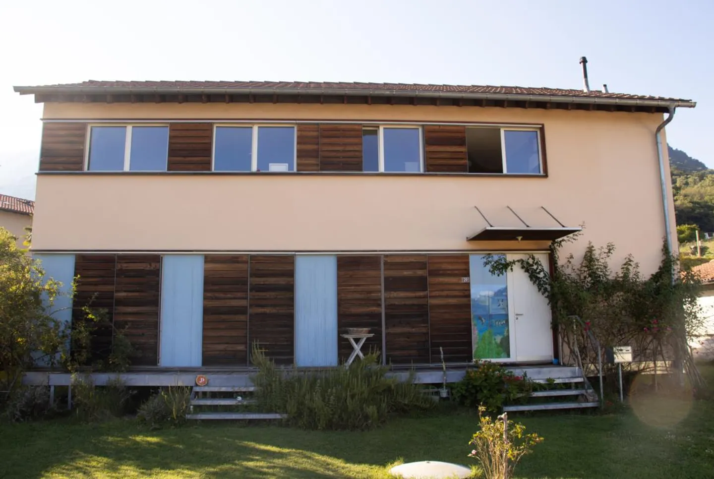 Casa unifamiliare con giardino a Breno - Foto 1 di 13