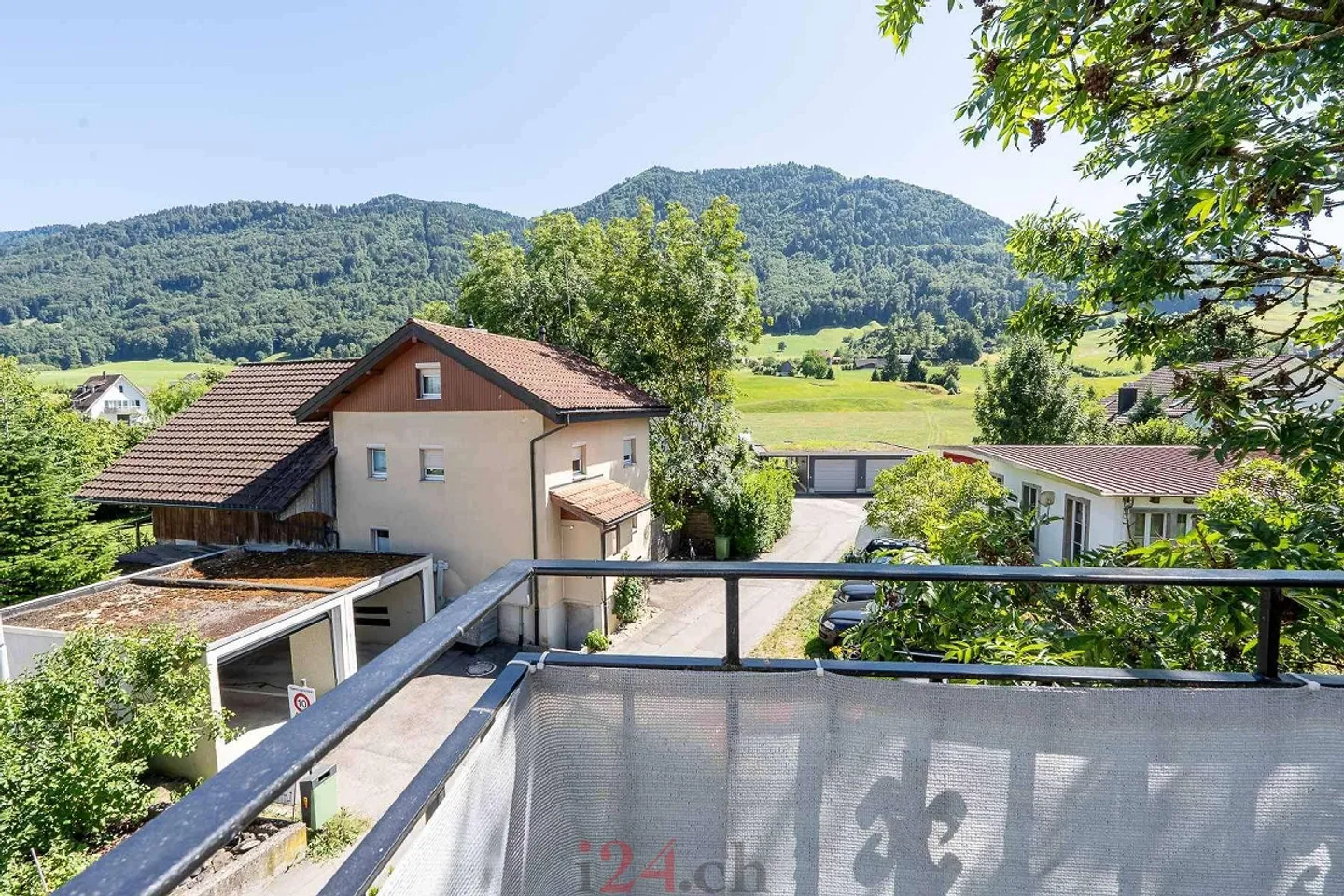 Mehrfamilienhaus mit drei Wohneinheiten im Familienfreundlichem Qua... - Foto 20 von 22