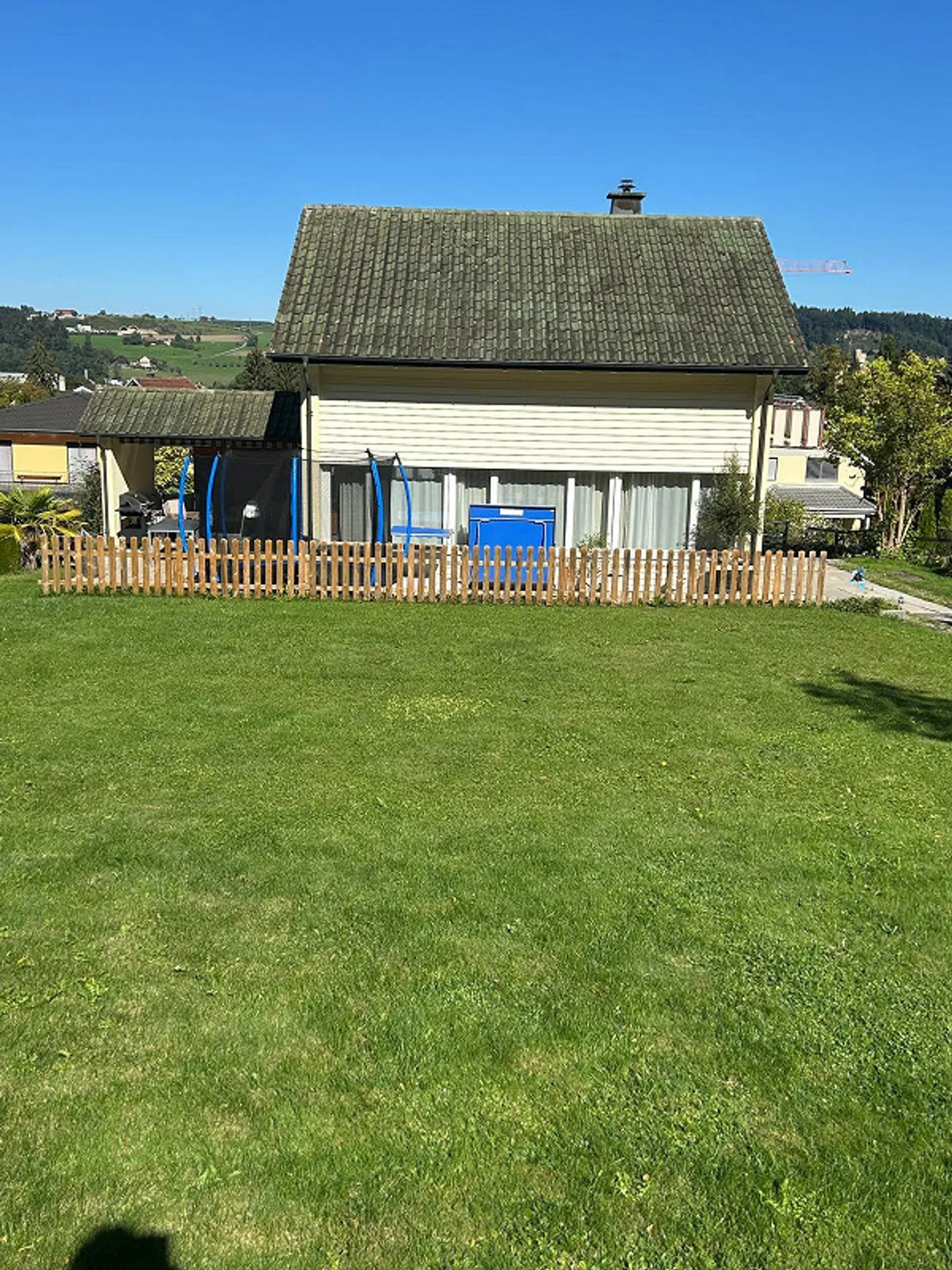 5½ -Zimmer-Einfamilienhaus mit grossem Garten - Foto 3 von 15