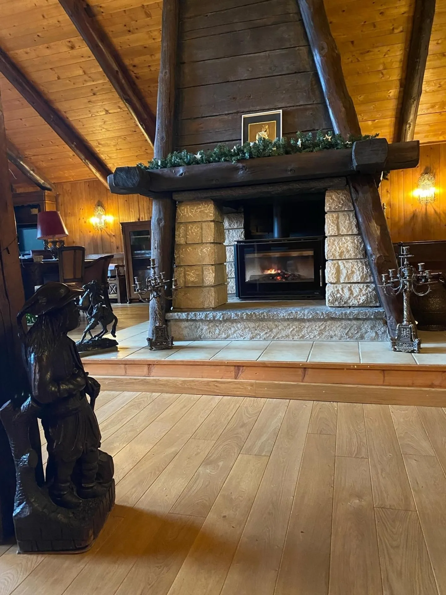 Charming chalet located between Morgins and Troistorrents with 5.5 rooms in an idyllic setting. - Photo 5 of 13