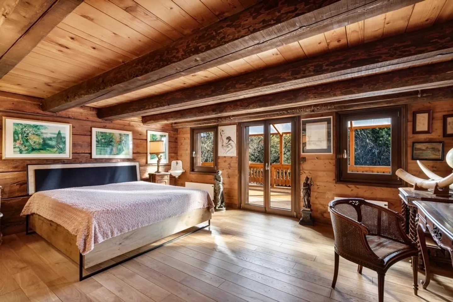 Charming chalet located between Morgins and Troistorrents with 5.5 rooms in an idyllic setting. - Photo 8 of 13